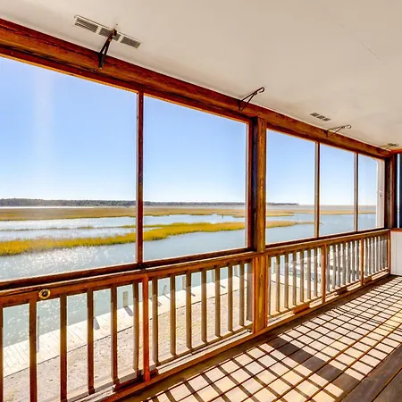3 Mi To Beach Waterfront Condo In Chincoteague!